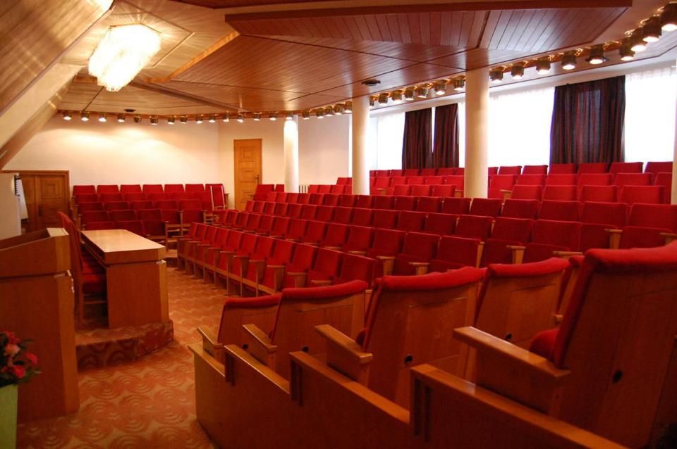 Отель Hotel Tryavna Трявна-22