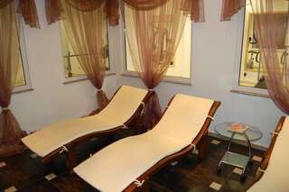 Отель Hotel Tryavna Трявна-2